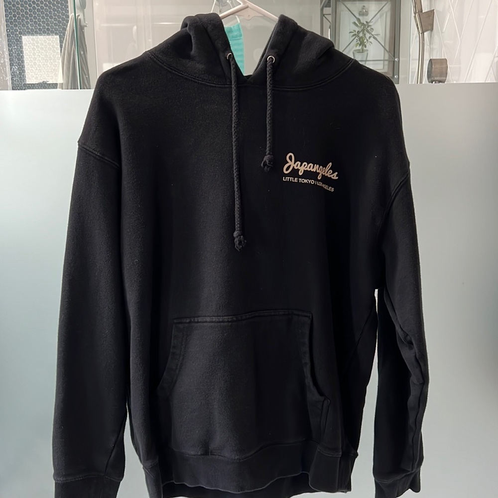 Men’s Medium Sweatshirt- Japangeles